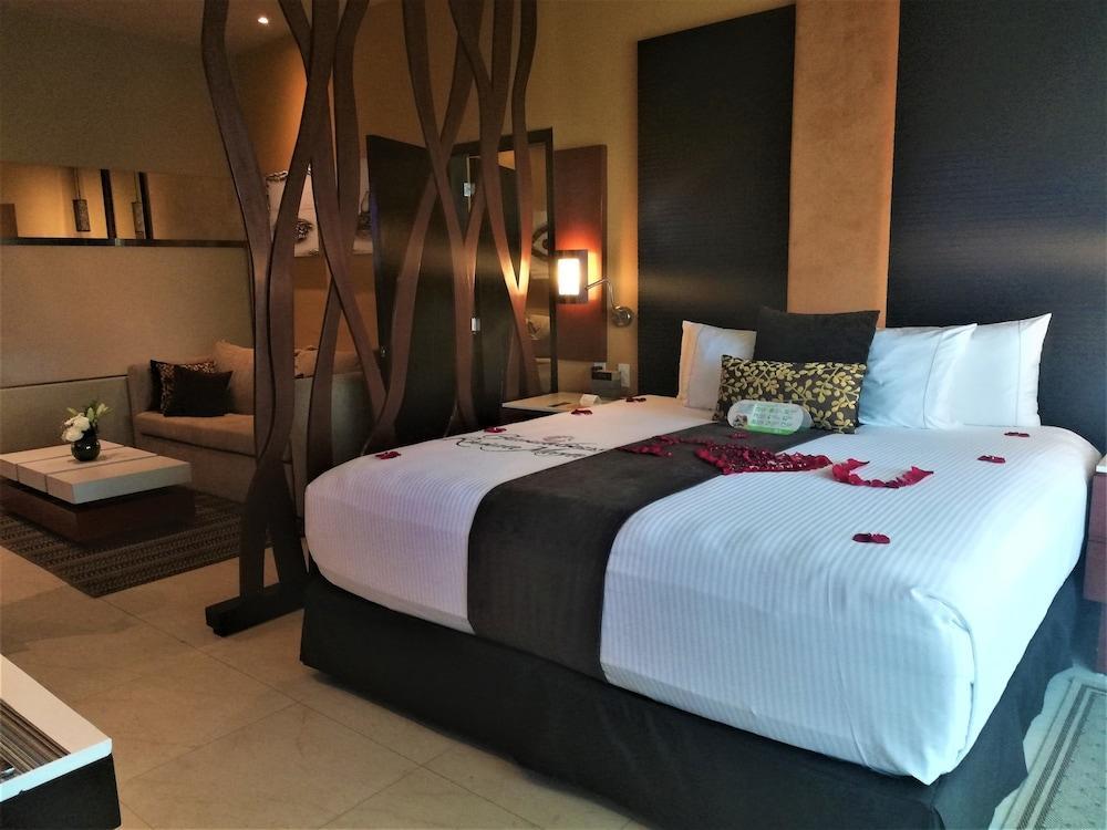Generations Riviera Maya Family Resort Catamaran, Water Park & More Inclusive Puerto Morelos Buitenkant foto